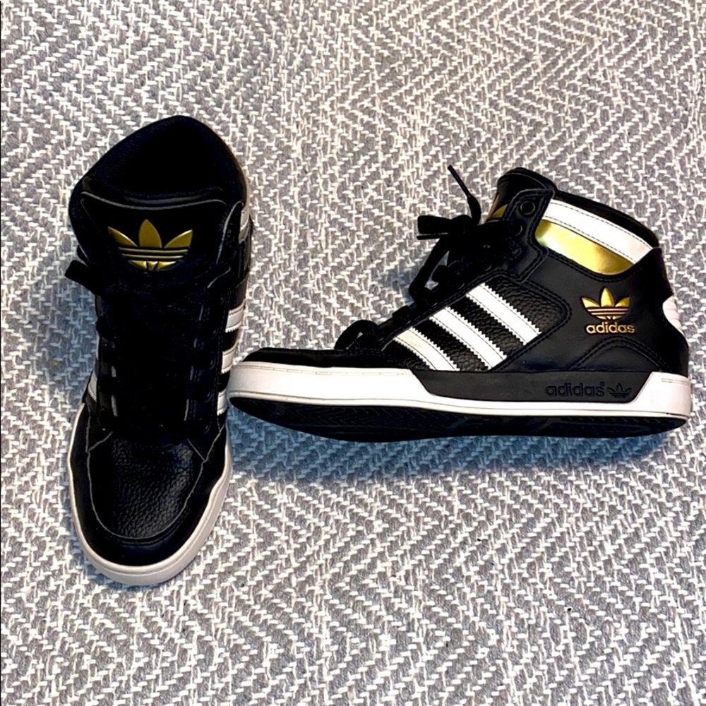 Adidas Originals Hardcourt Hi 4 1/2 Blk/wht/gld